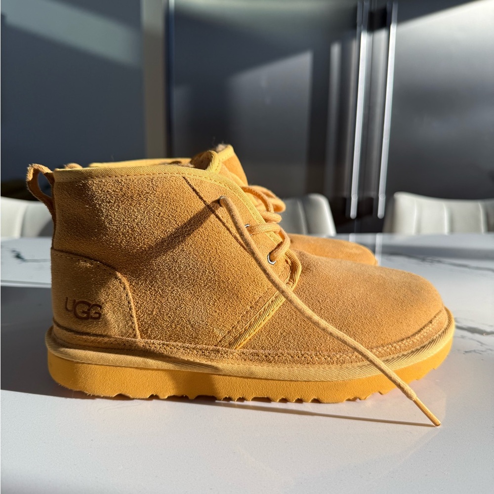 UGG ankle boots size 5